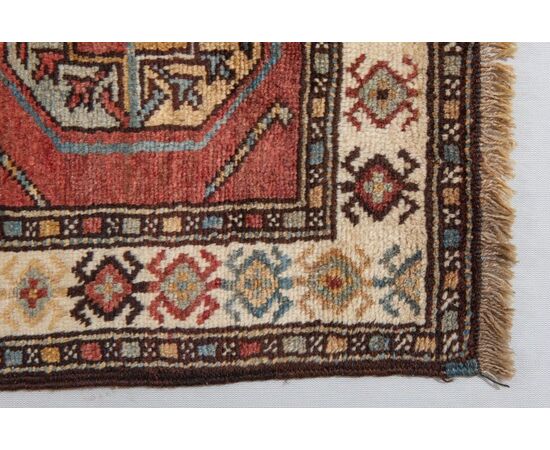 Persian SHIRAZ carpet with Bokara design - no. 958