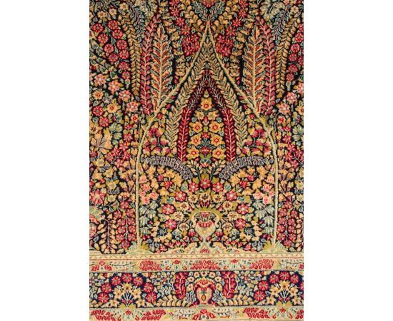 KIRMAN Ravar prayer rug (No. 148)