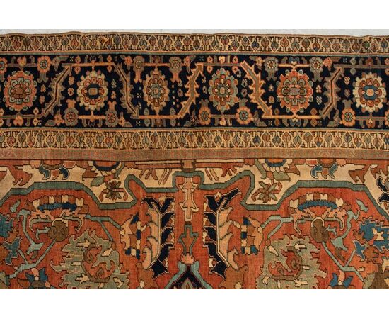 Large antique Heriz SERAPI carpet - (.853)