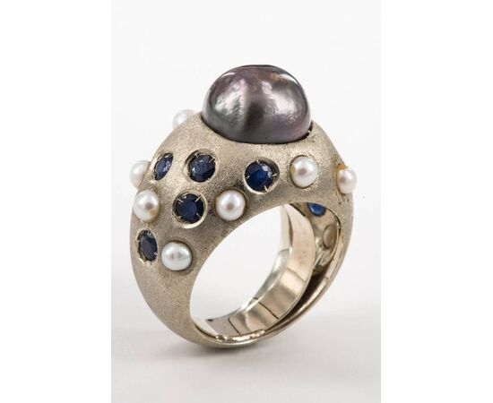 Ring with black pearl, sapphires and pearls - SN/E