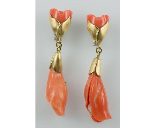 Earrings - sculpture with coral and pearl - G/101