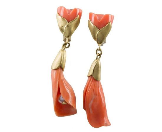 Earrings - sculpture with coral and pearl - G/101