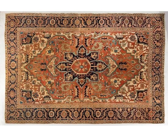 Large antique Heriz SERAPI carpet - (.853)