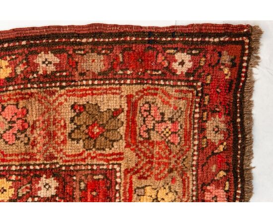 Antique GAREBAGH or KAREBAGH gallery/runner nr. 372