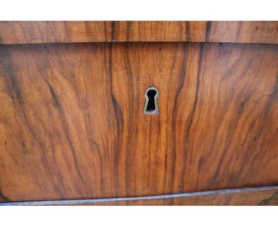 Empire chest of drawers