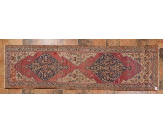 Antique MALAYER runner- gallery - nr. 854 -