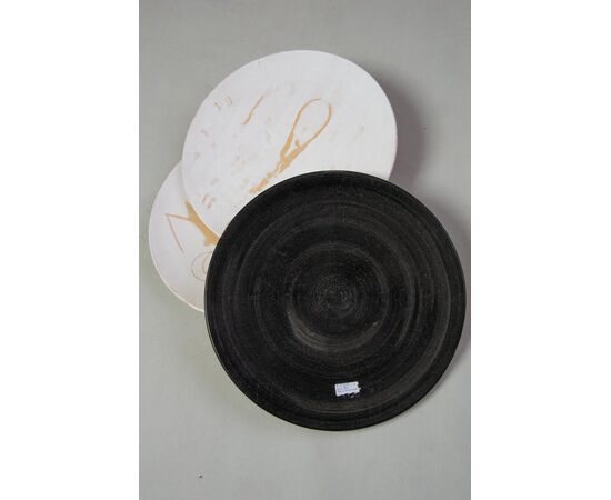 Set of three ceramic plates from Tunis - O/6222/2