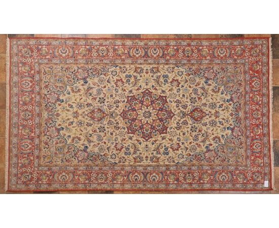 Large ISFAHAN Persian carpet - nr. 167 -
