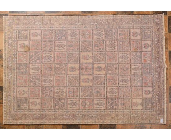 Large Gabbeh carpet from the BAKHTIARY nomads - no. 110 -
