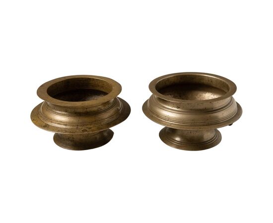 Coppia di ciotole in bronzo dell'800 - O/6882-6883.