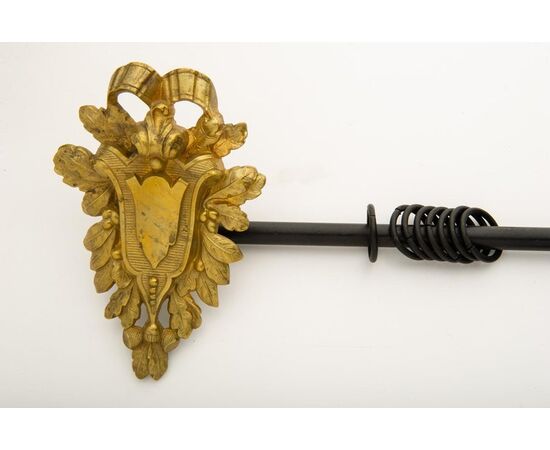 Coppia di fregi in bronzo per tende - O/4768 -