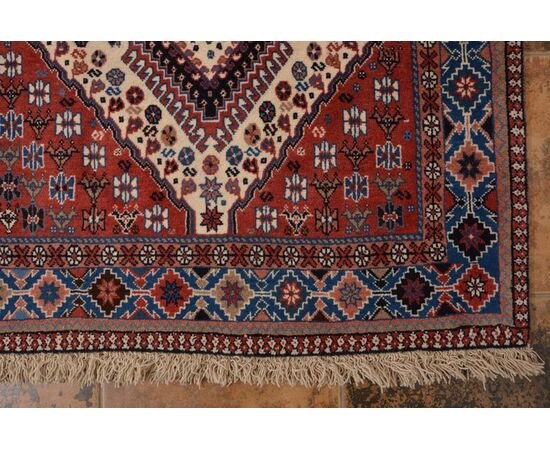 Tappeto persiano YALAMEH - nr. 584 -