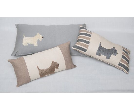 Set of three handmade cashmere cushions with dog embroidery - B/2434 -