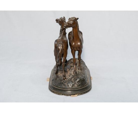 Statua francese in bronzo con cavalli - O/2677 -
