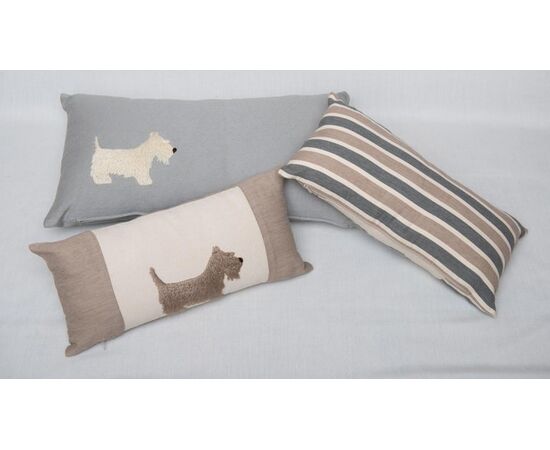Set of three handmade cashmere cushions with dog embroidery - B/2434 -