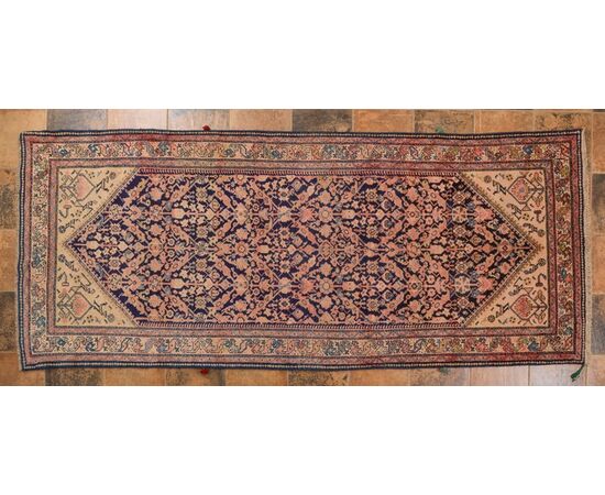 Antique Persian FARAHAN rug - no. 600 -