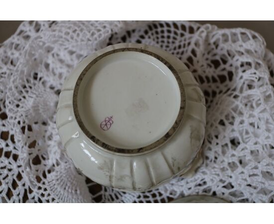 Sugar bowl