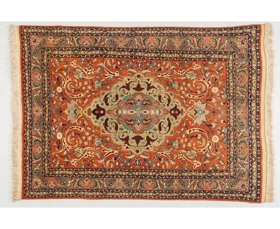Persian carpet TABRIZ Pahlavi period     
