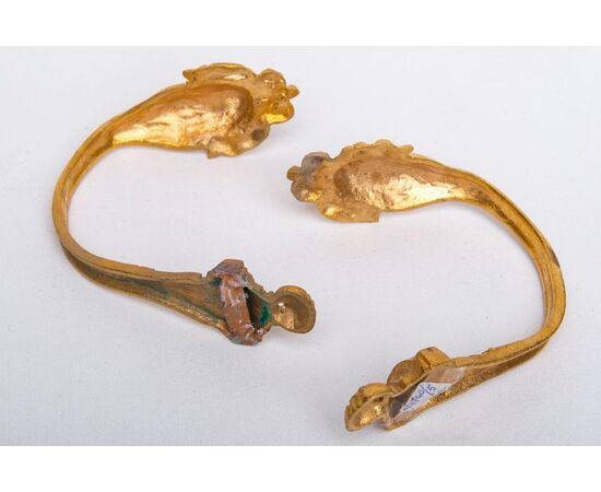 Coppia di antiche "embrasses"  per tende in bronzo dorato - O/4740-5