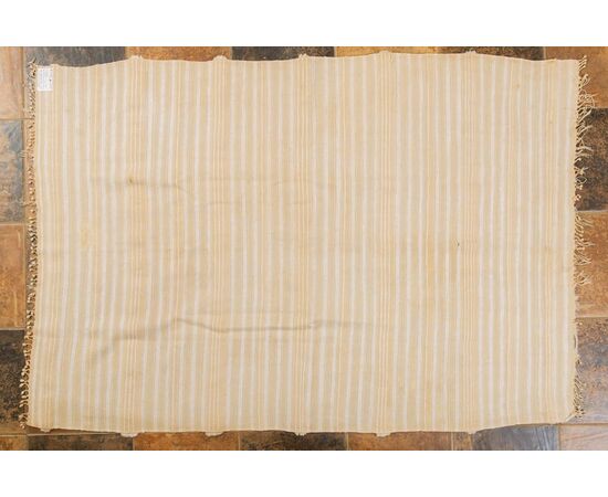 White Moroccan carpet-shawl with sequins - n. 1013 -
