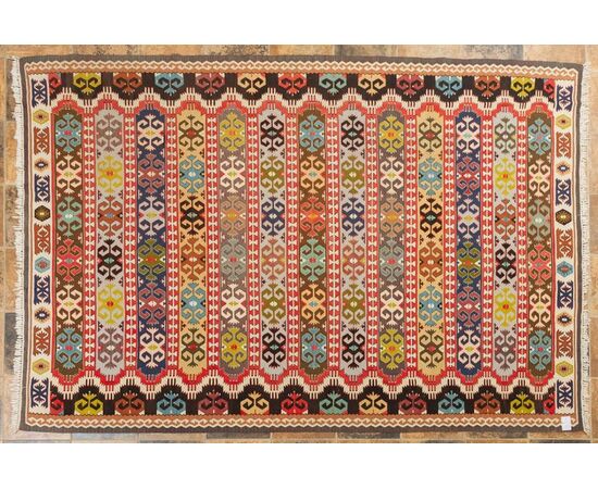 Large GOCMEN kilim - no. 169 -