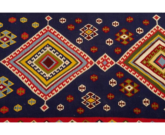 Large GASHGAI or Kashkai Kilim - n. 385 -
