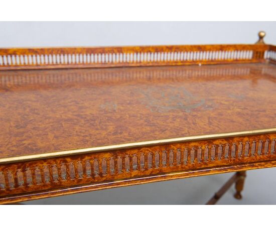 Folding metal table with tray - O/3260.