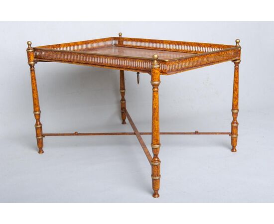 Folding metal table with tray - O/3260.
