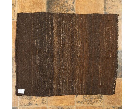 Kilim nero-marrone "primitivo" - nr. 1353 -