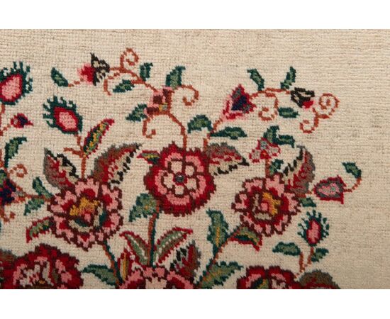Pair of small TABRIZ rugs - no. 527 and 528 -