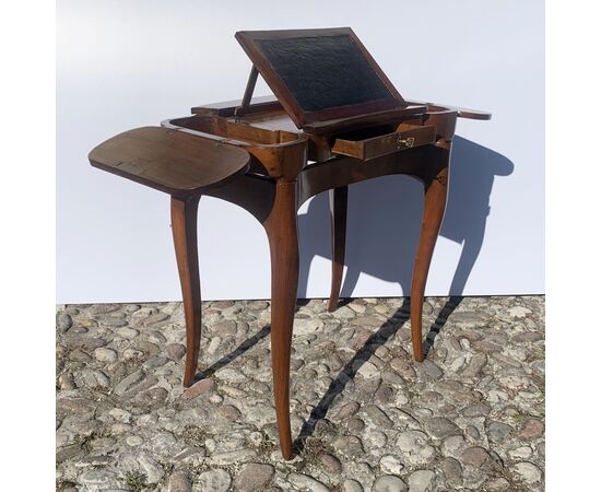 Demountable small table with tray top and lectern. Italy, late 18th century.