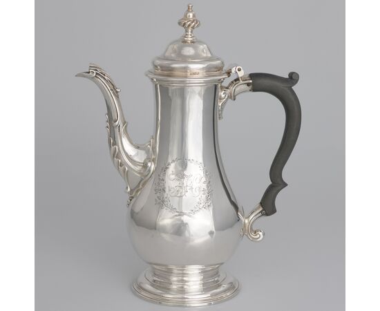 Caffettiera in argento sterling Giorgio III, Londra, 1765?