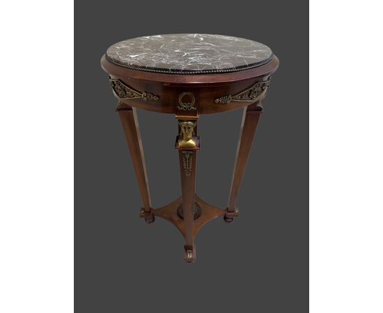 Small table with bronzes