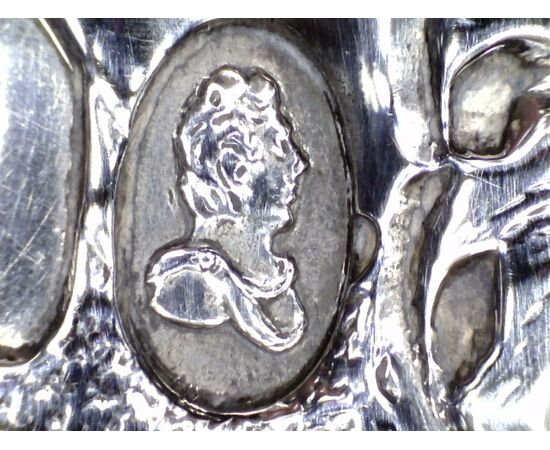 Cioccolatiera in argento sterling Giorgio IV, George Cowie, Londra, 1826