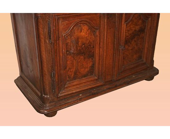 Credenza doppio corpo del 1700 francese in legno di noce