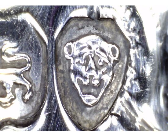 Cioccolatiera in argento sterling Giorgio IV, George Cowie, Londra, 1826