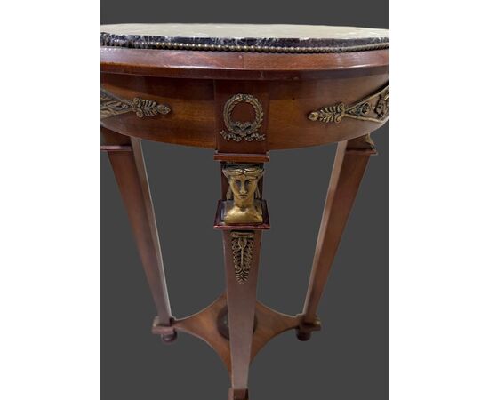 Small table with bronzes