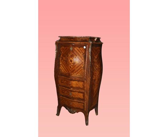 Secretaire riccamente intarsiato con marmo stile Luigi XV del 1800 francese