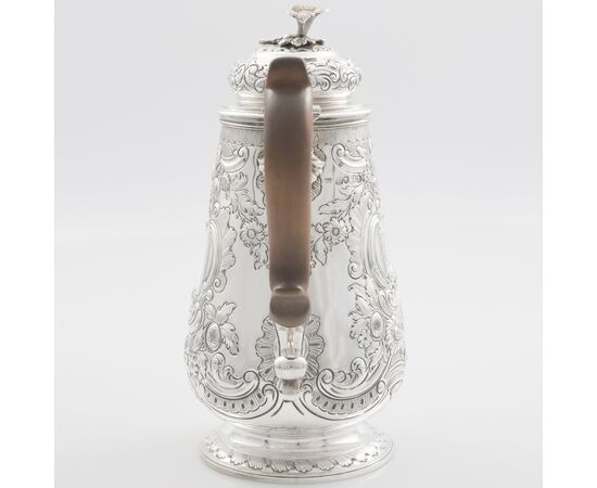 Cioccolatiera in argento sterling Giorgio IV, George Cowie, Londra, 1826