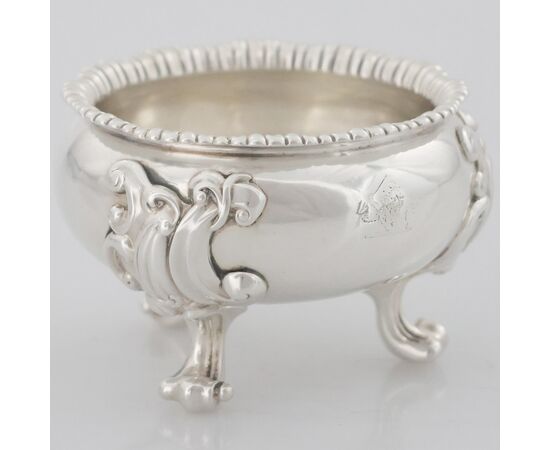 Pair of George IV sterling silver salt cellars, Paul Storr, London, 1820