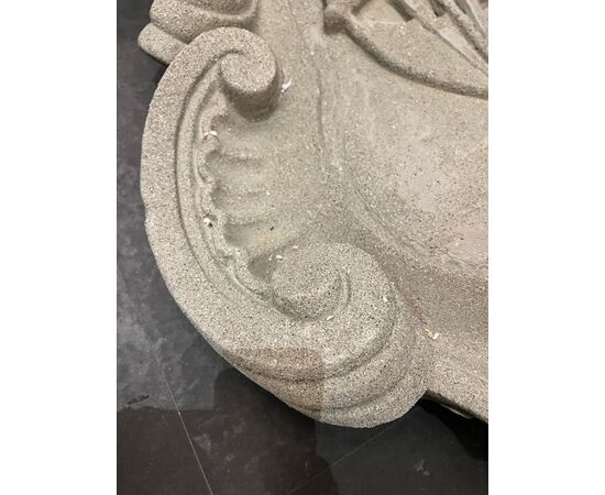 Stone coat of arms