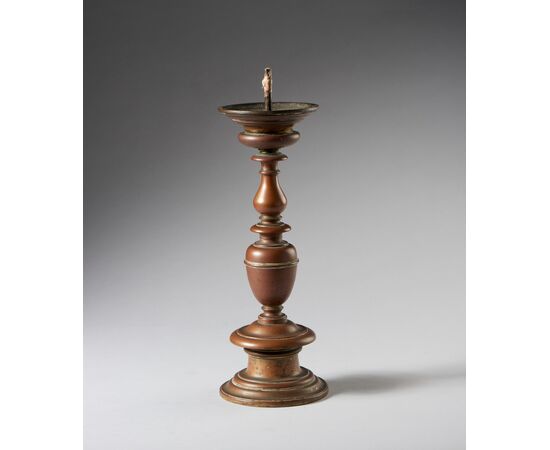 Cast bronze baluster candlestick - Central Italy, 16th century