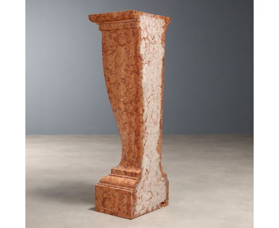 Colonna Decorativa in Marmo Rosso di Verona Italia XX Secolo