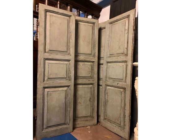 pts741 - two double-leaf lacquered doors, first half of the 19th century, cm l 114 xh 204     