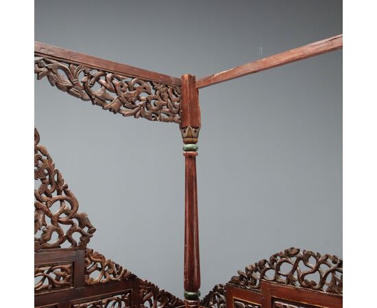 Letto a Baldacchino in Legno Esotico India Inizio XX Secolo