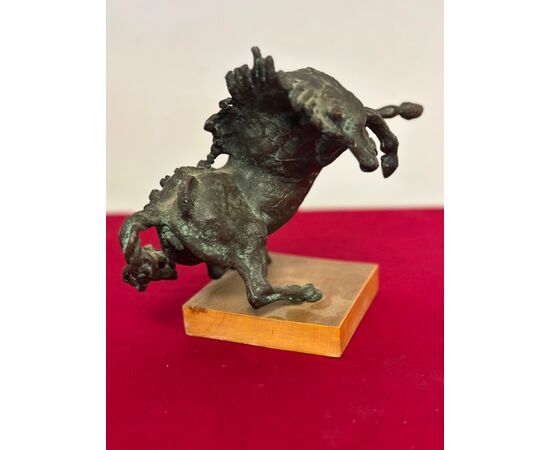 Scultura in bronzo . Gineba 1940
