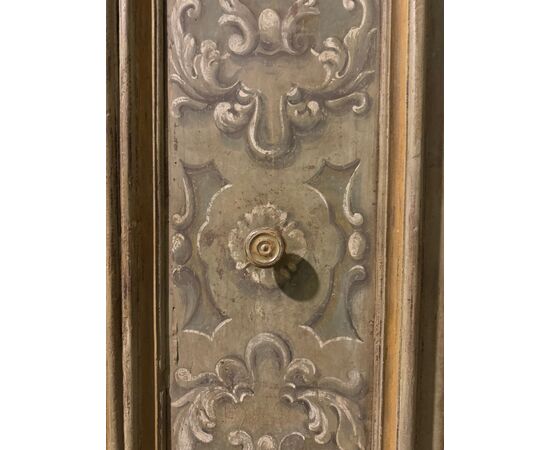 PTL716 - Antique painted door, 18th century, opening cm W 97 x H 212