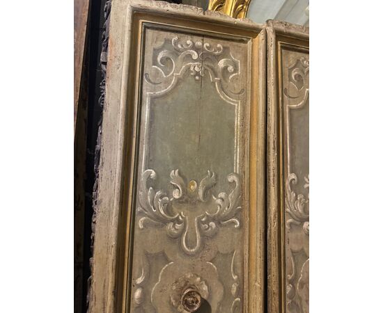 PTL716 - Antique painted door, 18th century, opening cm W 97 x H 212