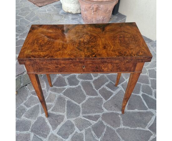 Tavolino da Gioco Direttorio 1800 in Radica di Noce