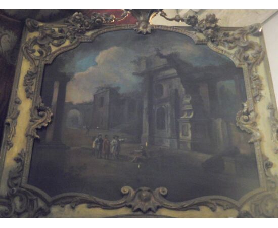 PTL492 - Lacquered door, gilded decorations, with frame and overdoor, 17th century, dimensions cm W 112 x H 246